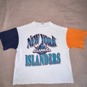 New York islanders T- shirt